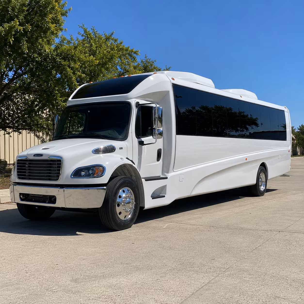 employee shuttles and multi stop corporate routes across san angelo