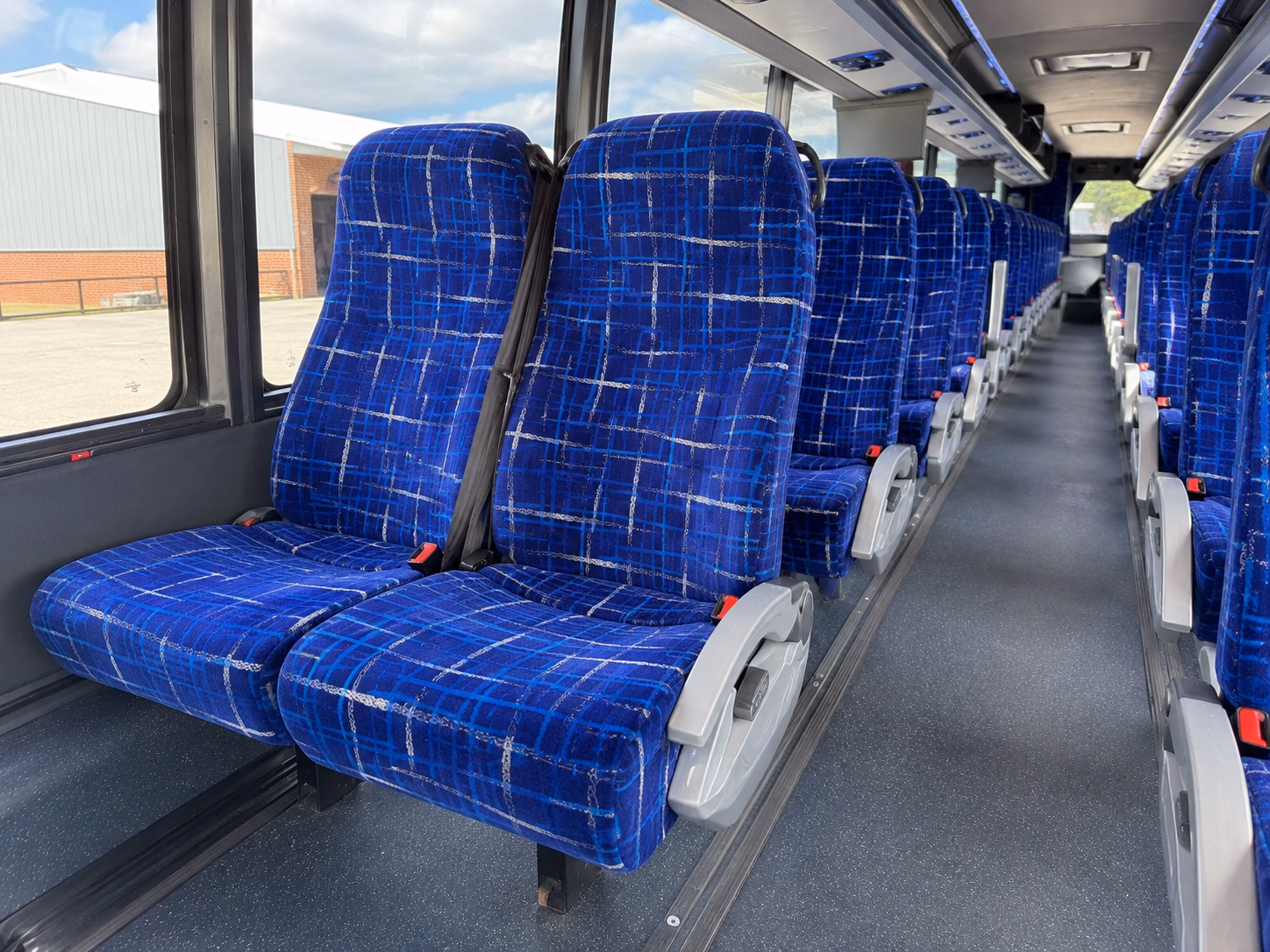 how the distance and duration of your trip affect charter bus rates in san angelo