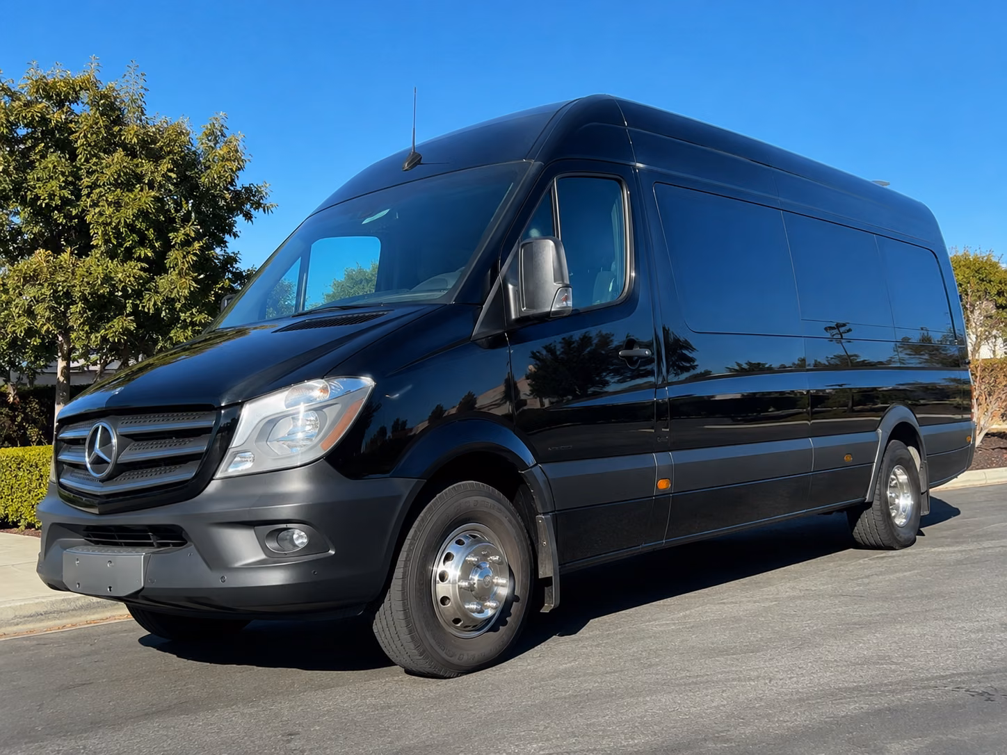 new braunfels stress free employee shuttle bus rentals in new braunfels