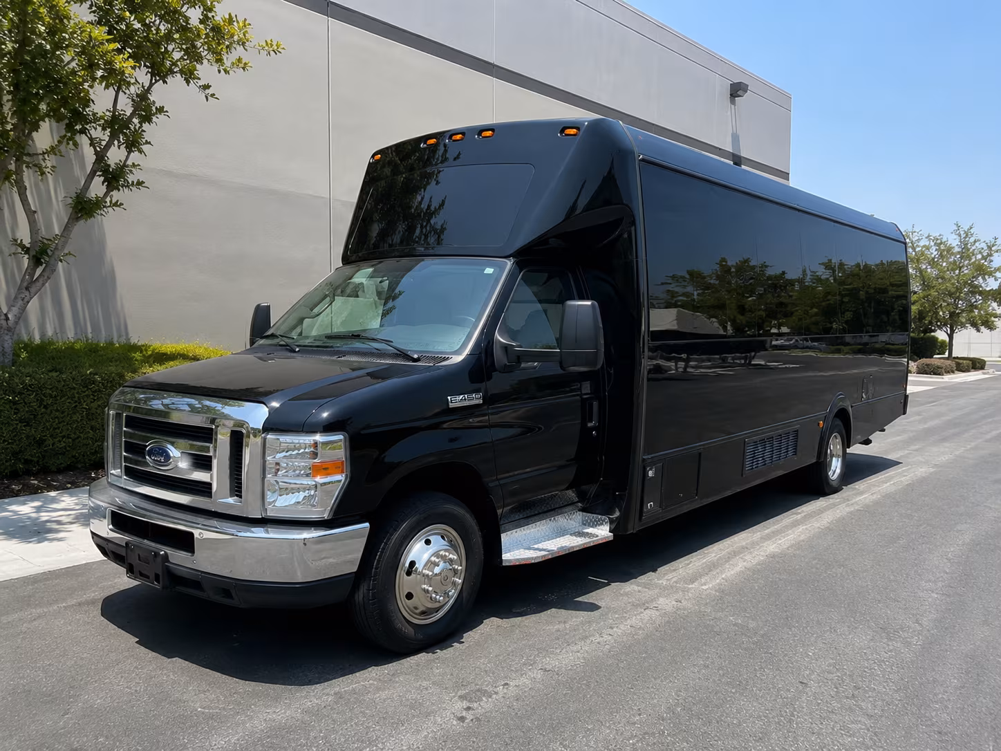 san angelo corporate party bus rental