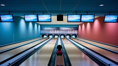 mels lone star lanes